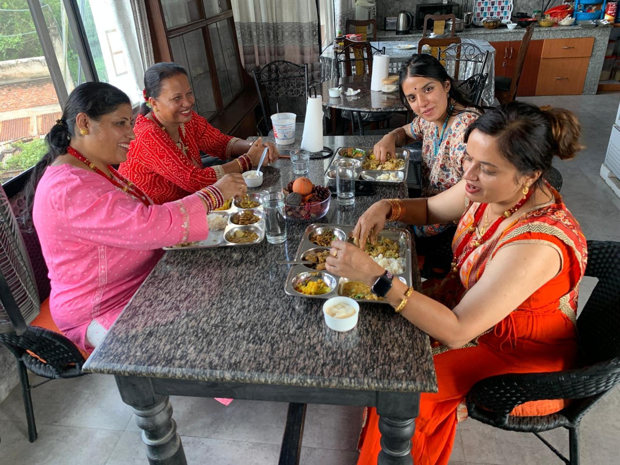 Bnb Royal Tourist House Kathmandu Buitenkant foto