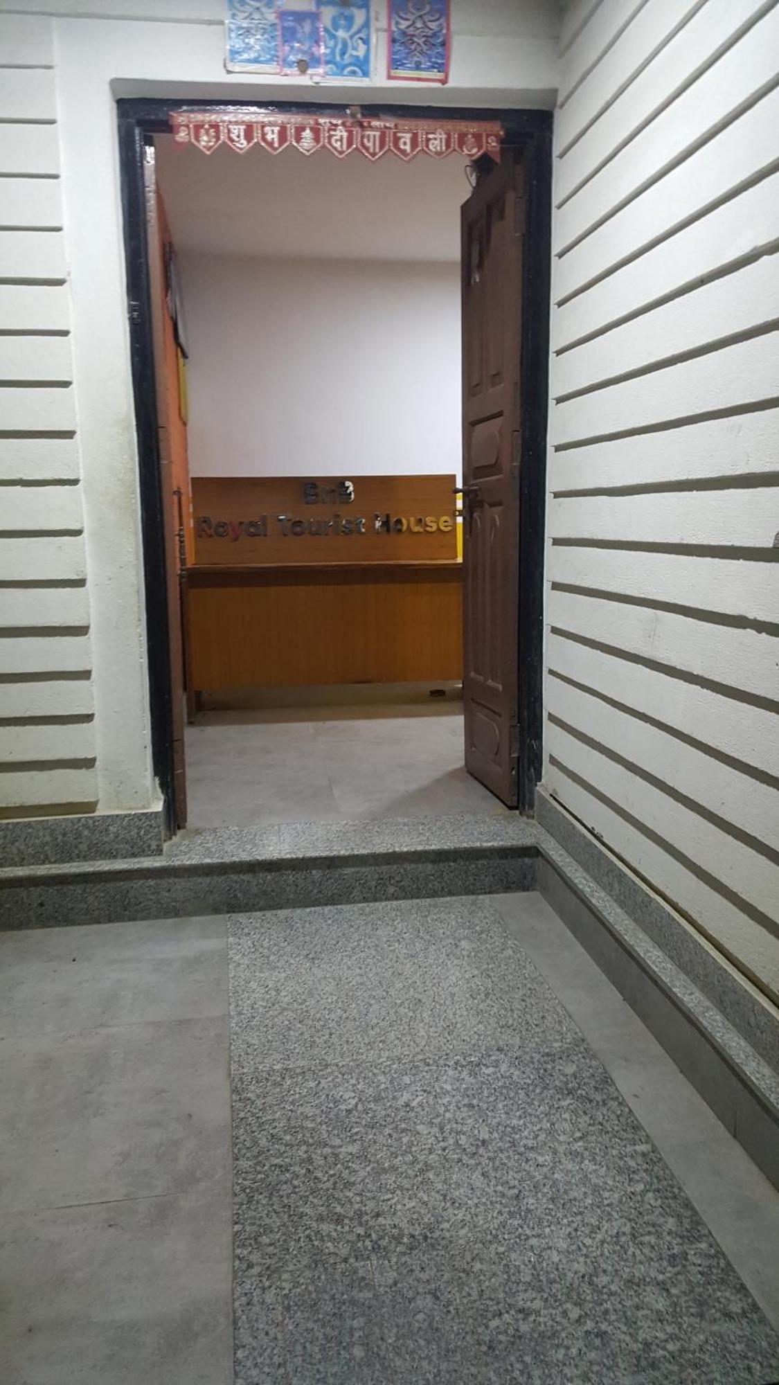 Bnb Royal Tourist House Kathmandu Buitenkant foto