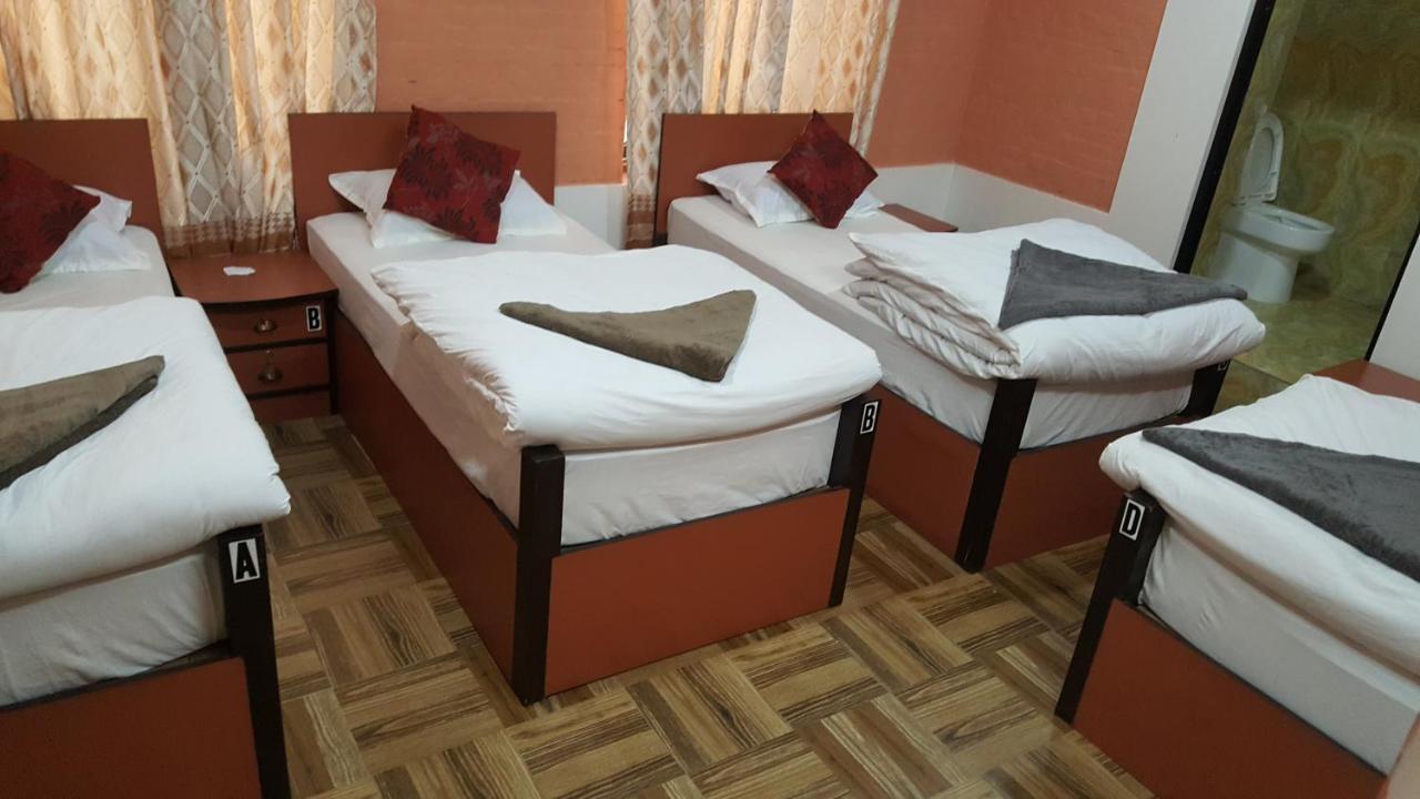 Bnb Royal Tourist House Kathmandu Buitenkant foto