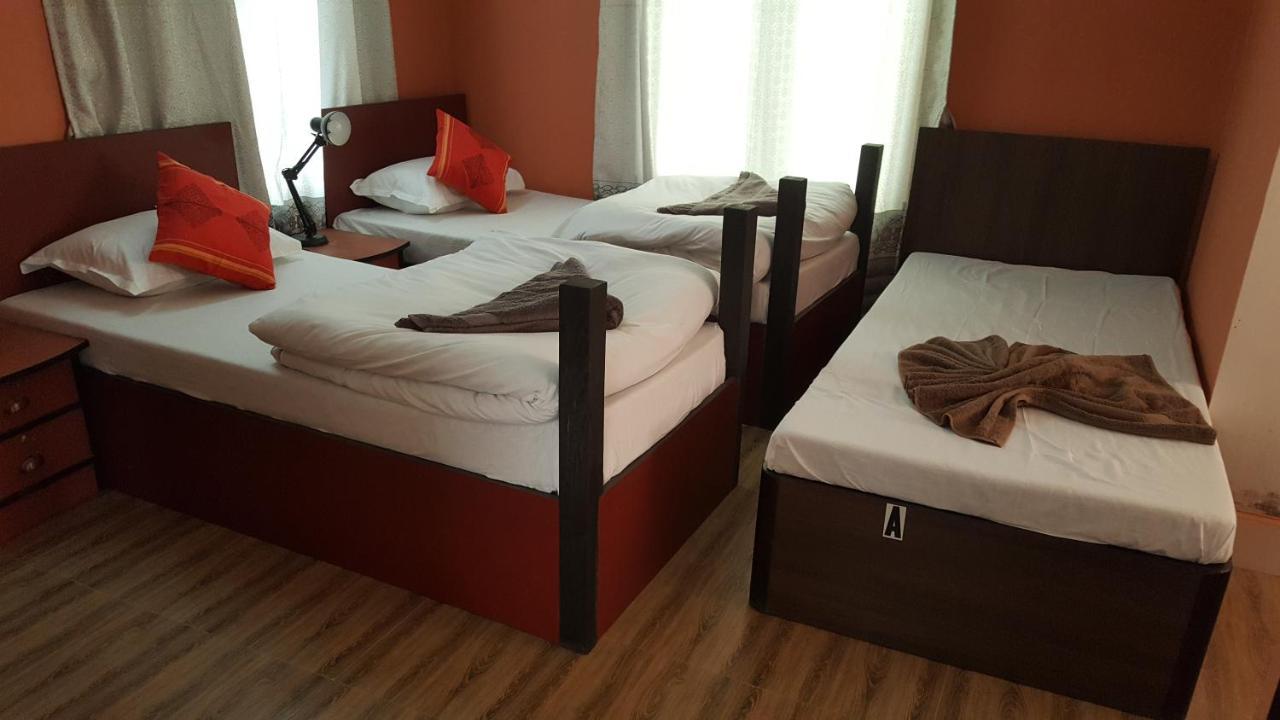 Bnb Royal Tourist House Kathmandu Buitenkant foto