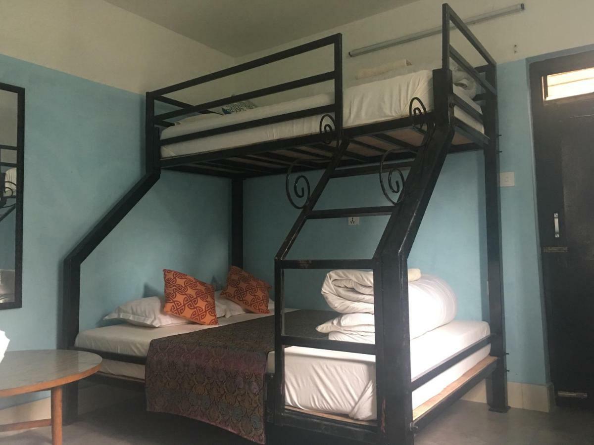 Bnb Royal Tourist House Kathmandu Buitenkant foto